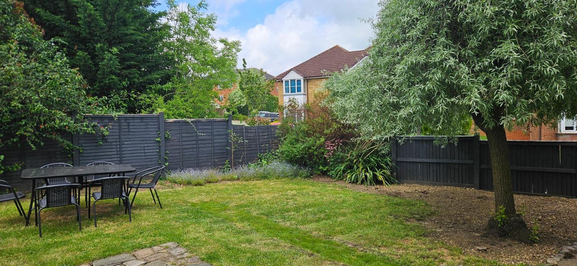 Potter'S Escape-Walking Distance From The Studios! Abbots Langley Zewnętrze zdjęcie